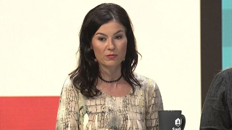 5-tips-to-minimize-“churn-and-burn”-behavior-in-your-sales-team